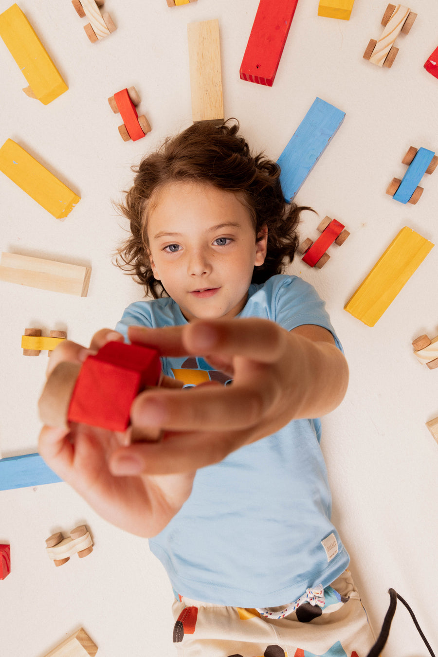 Por qué elegimos Bugbee: ropa para jugar, descubrir y ser niños