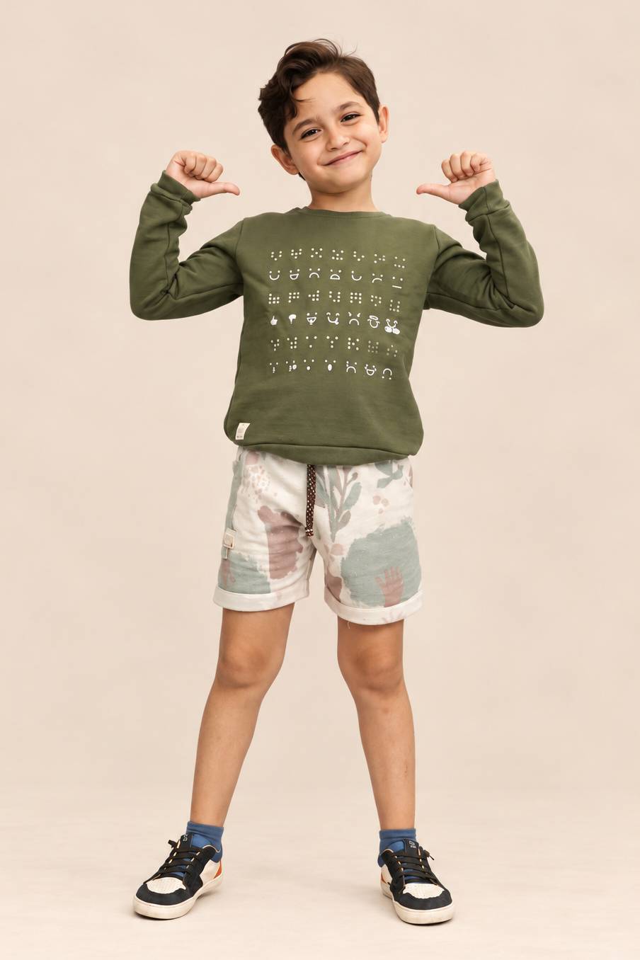 Polera Braille en Relieve de Bugbee – ropa infantil – vista adicional 4