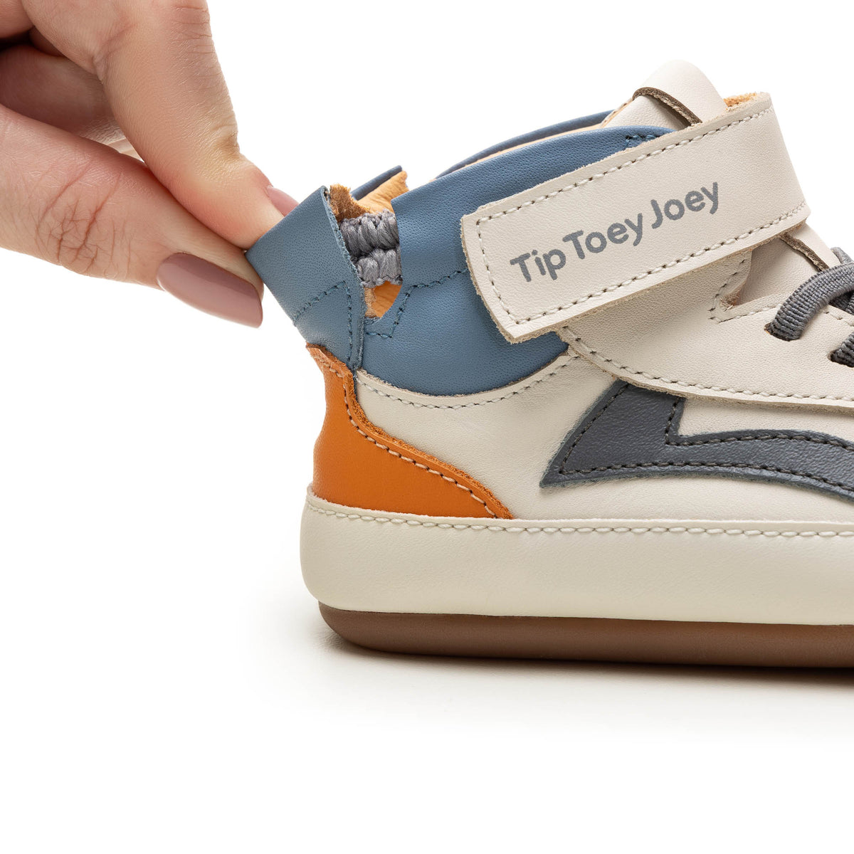 Landy High-top Tapioca de Tip Toey Joey – zapatilla barefoot para primeros pasos – vista adicional 4