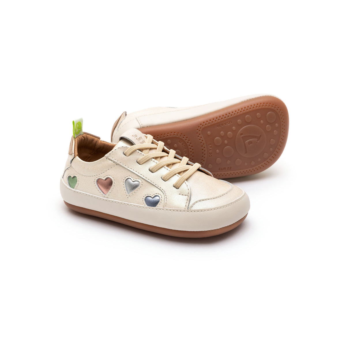 Love 4 All de Tip Toey Joey – zapatilla barefoot con corazones para primeros pasos – vista principal