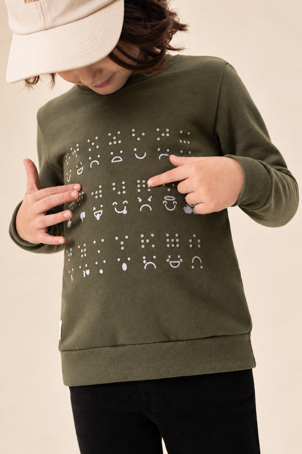 Polera Braille en Relieve de Bugbee – ropa infantil – vista adicional 2